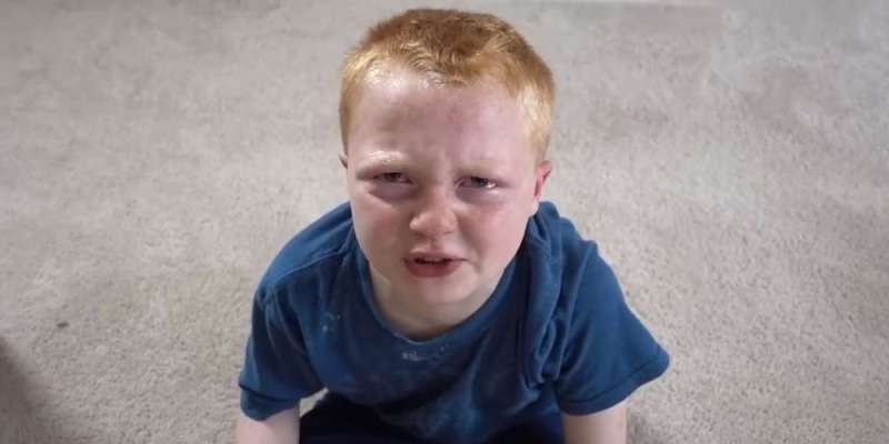 depuis-deux-ans-le-pere-et-la-belle-mere-de-cody-lui-faisait-des-blagues-sadiques-poussant-a-bout-le-petit-garcon