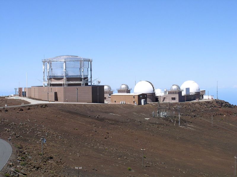 1200px-Haleakala_telescopes