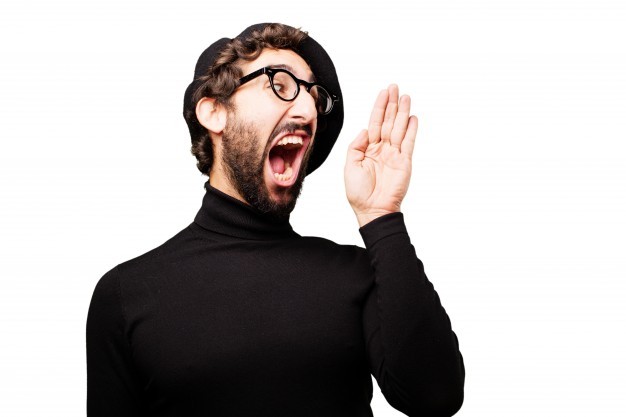 homem-frances-boina-barba-raiva_1194-8072