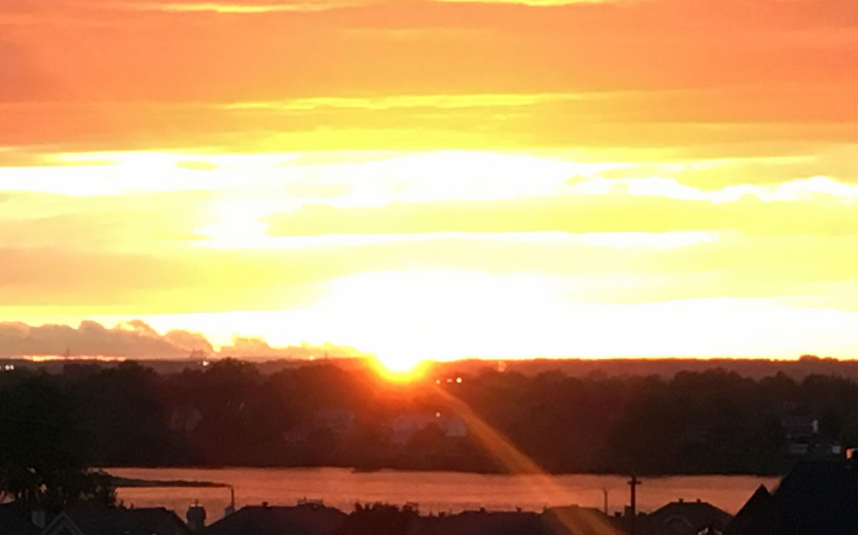 Coucher-de-soleil-sur-Montréal